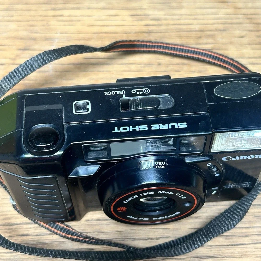 VTG Canon Sure Shot Autofocus Film Camera 38mm 1:2.8 READ